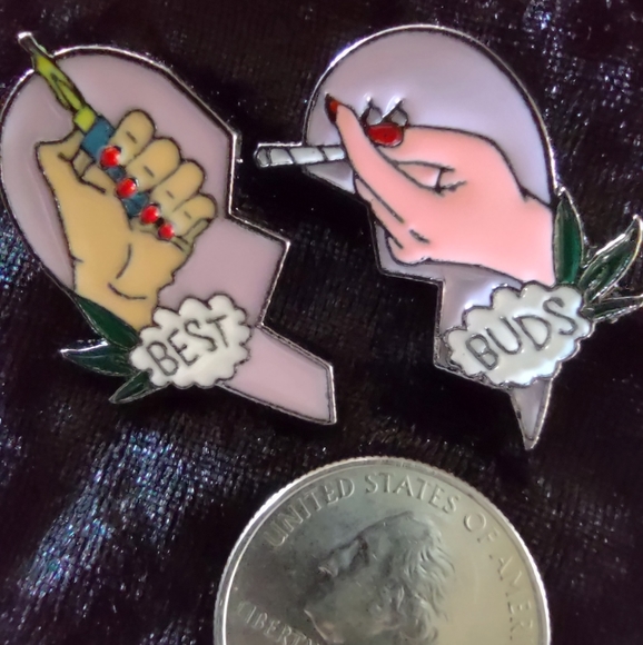 Best buds friendship pins - Picture 3 of 3